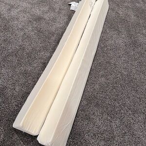 Cream Foam bed bumpers